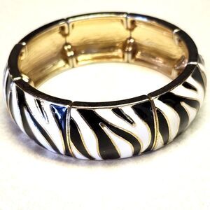 Zebra stripe and gold toned metallic stretch bracelet